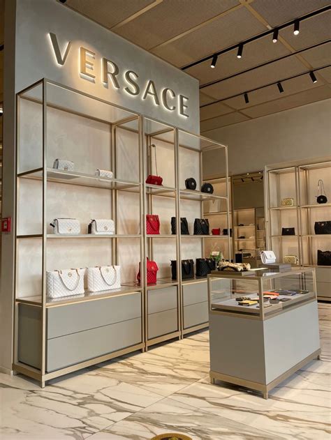 versace metzingen fotos|versace fabrikverkauf.